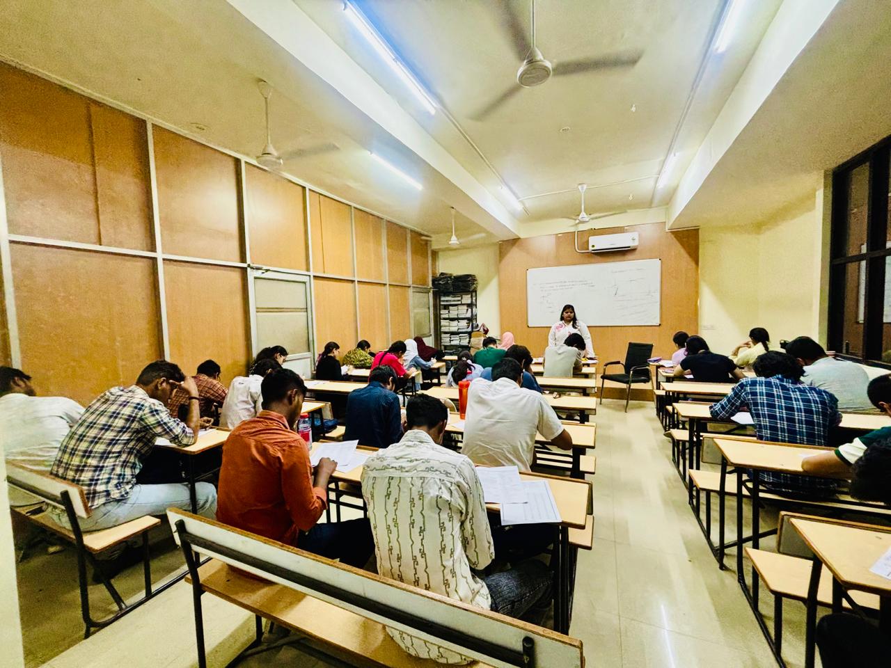 JEE, NEET coaching institute in moradabad